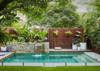 Plantas para jardim em volta da piscina